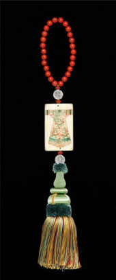 Image of elegance green tassle from the signature collection